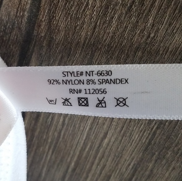 Basic Bra Tank - Picture 3 of 3